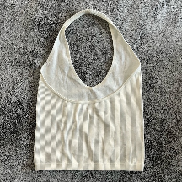 ✨ SOLD ✨ Urban Outfitters | Out From Under Seamless Halter Bra Top - Picture 2 of 3